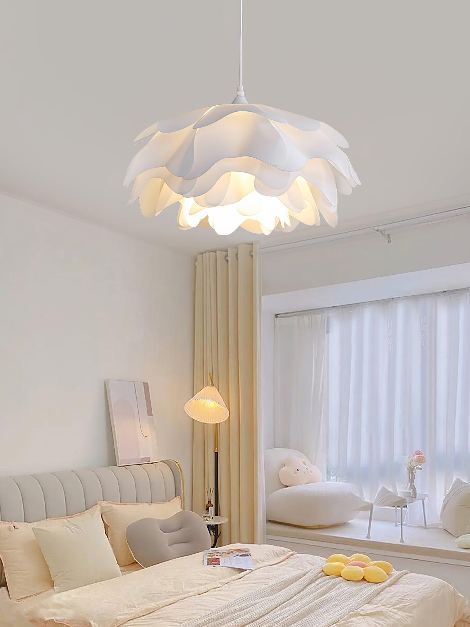 Flowered Pendant Light